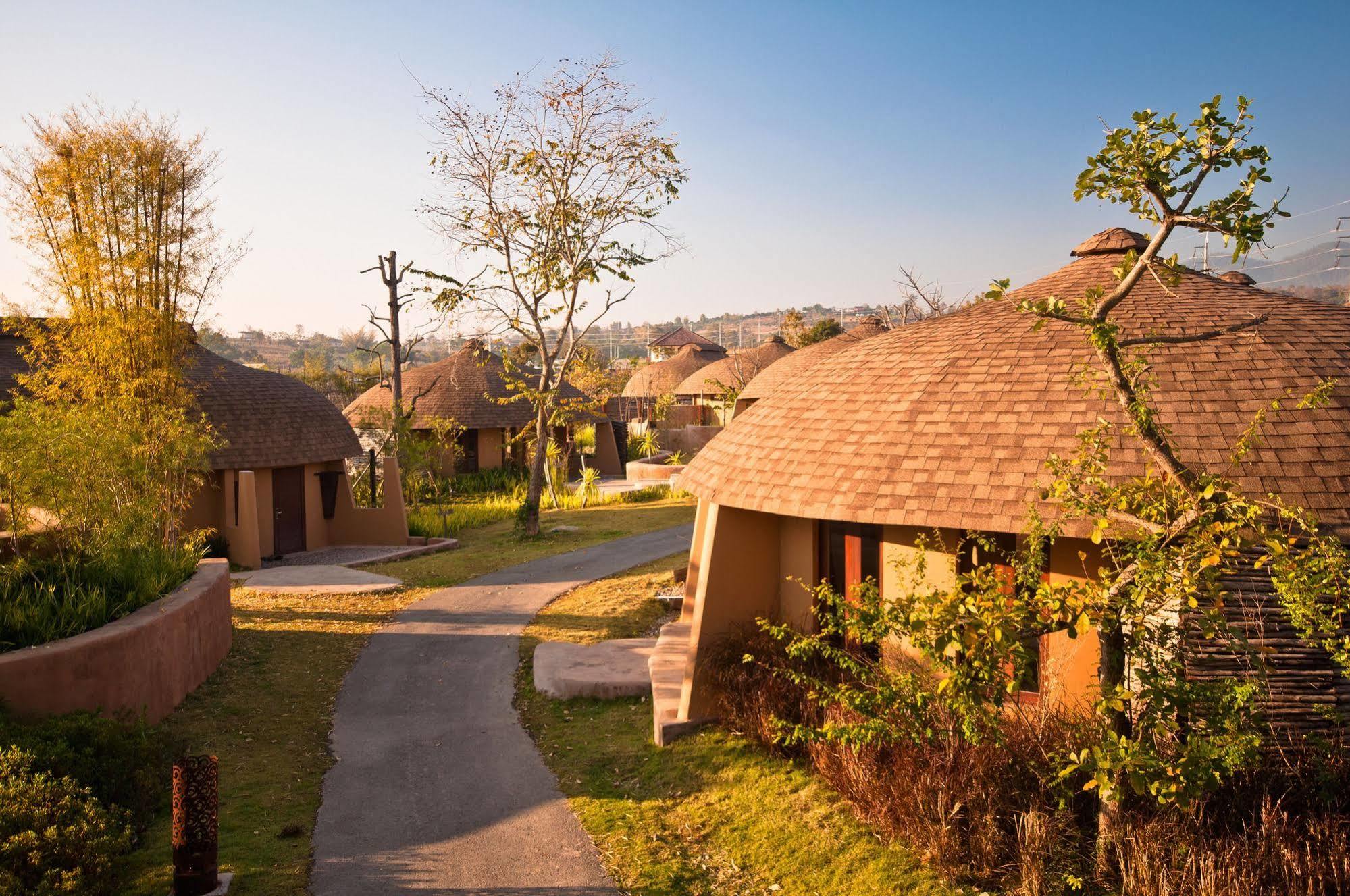 Montis Resort Pai Buitenkant foto